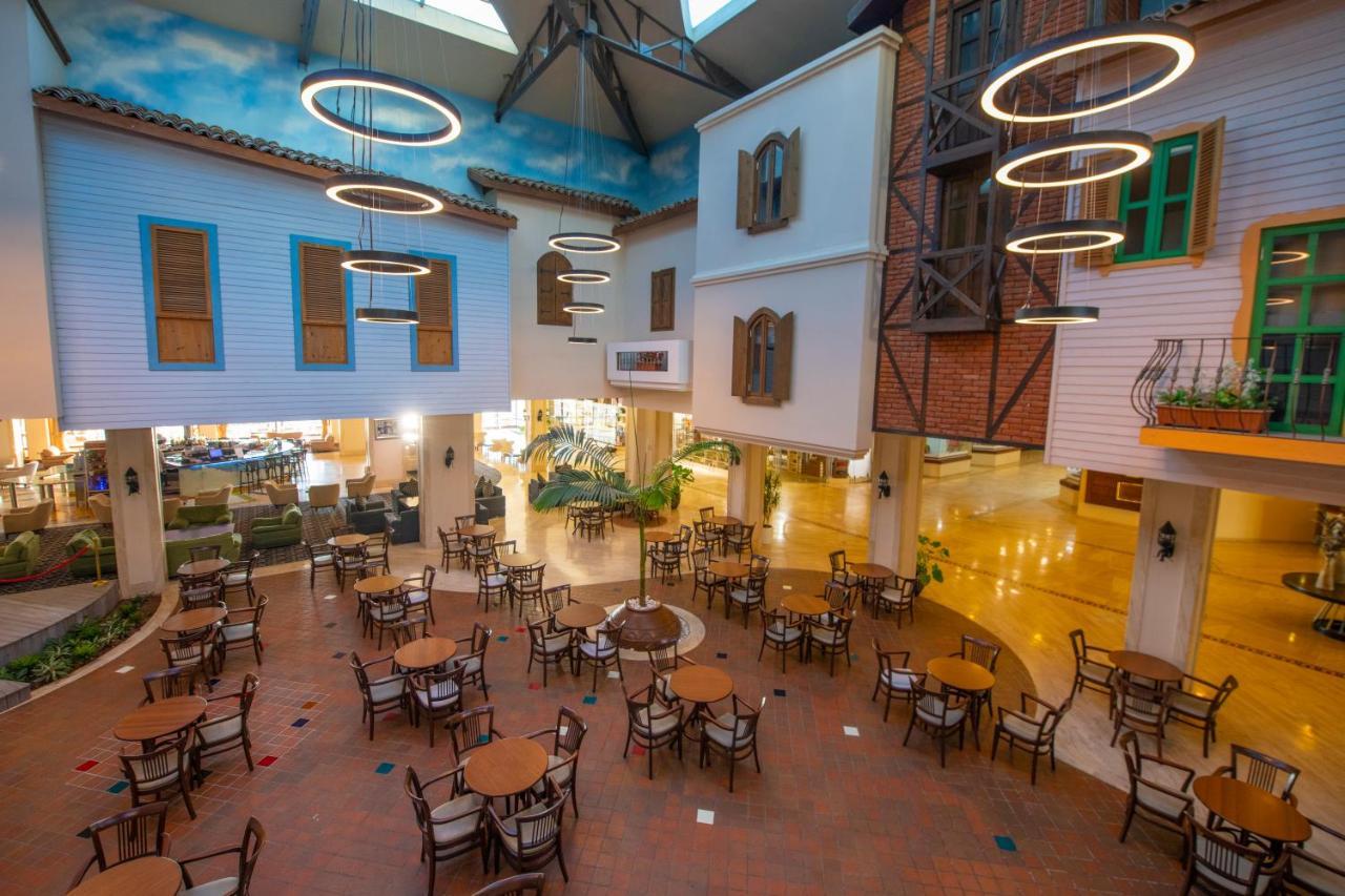 פמגוסטה Salamis Bay Conti Resort Hotel & Casino מראה חיצוני תמונה The interior of the hotel
